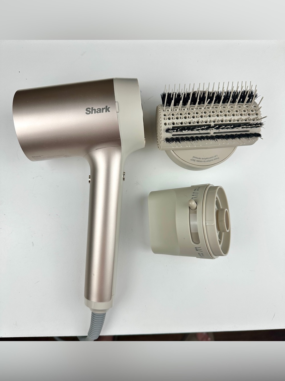 Shark HyperAIR IQ HD112 Hair Dryer + 2 IQ Attachments Stone